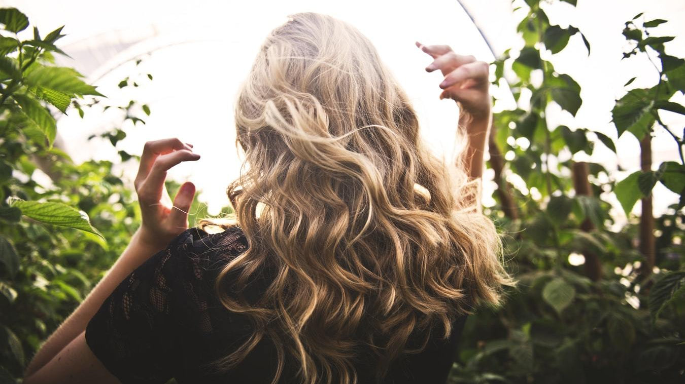 Hair mist, how to use it for a 360° effect